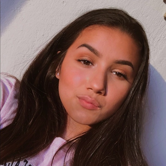 annnalise123
